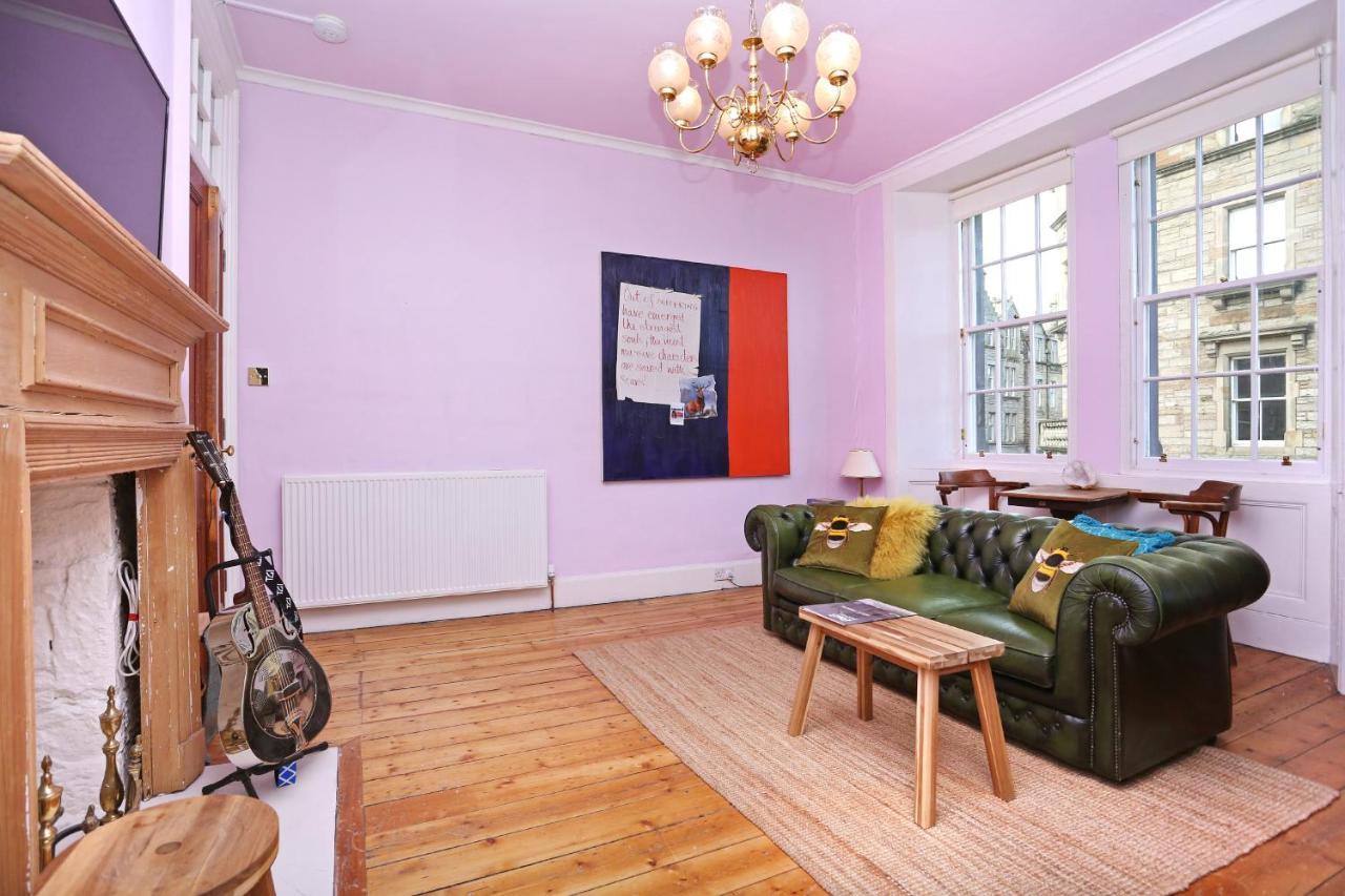 אדינבורו Joivy Iconic Colorful Home On The Royal Mile מראה חיצוני תמונה